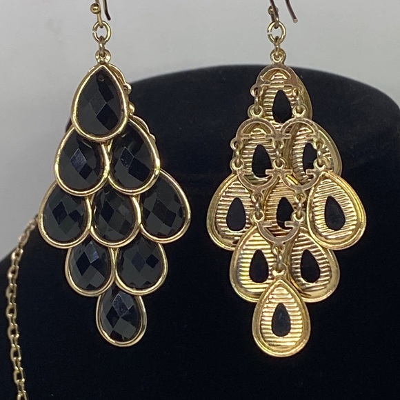 Vintage Chandelier Blk Faceted Faux Onyx Gold-Tone Earrings & Geometric Necklace - Picture 3 of 6